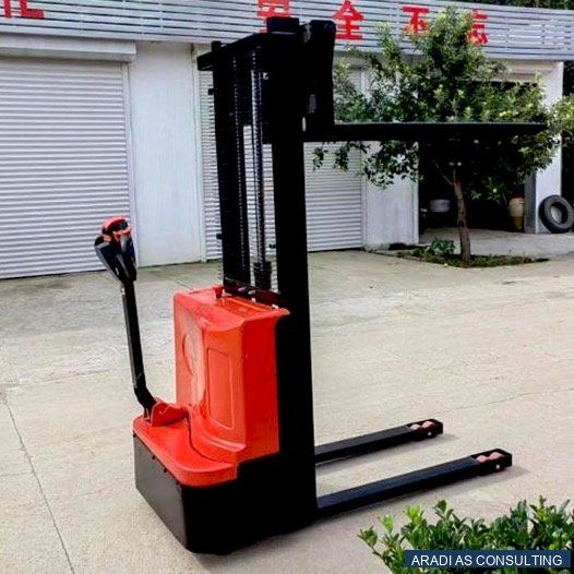 Stacker Electric pe Baterie 1T Ridicare 3m